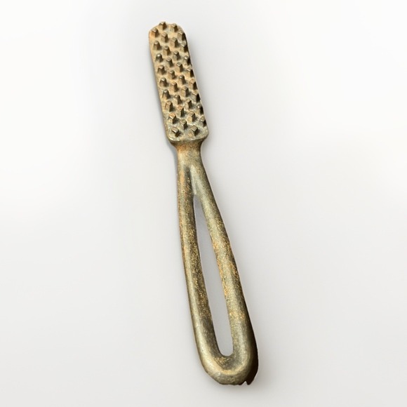 Other - Rare Victorian Style Cast Iron Fish Scaler Diamond Teeth Primitive Kitchen Tool